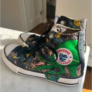 Kids Converse All Stars Size 1